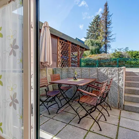 Gruenes Haus Apartment