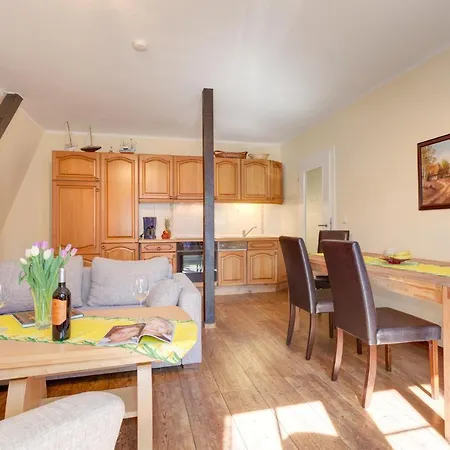 Gruenes Haus Apartment